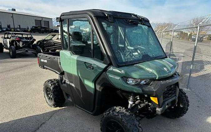 2026 Can-Am Defender DPS CAB