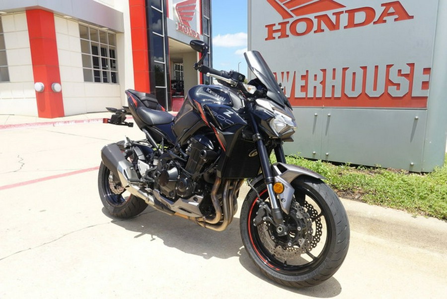 2023 Kawasaki Z900 ABS Metallic Phantom Silver/Metallic Carbon Gray