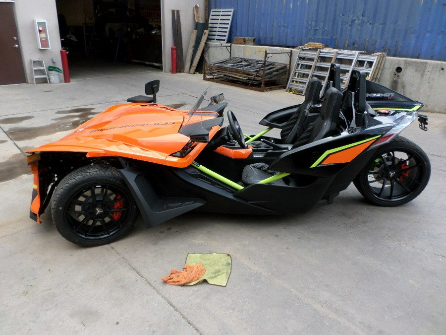 2022 Polaris Slingshot® Slingshot® R Volt Orange Fade (AutoDrive) for
