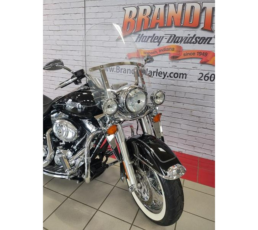 2011 Harley-Davidson® FLHRC - Road King® Classic