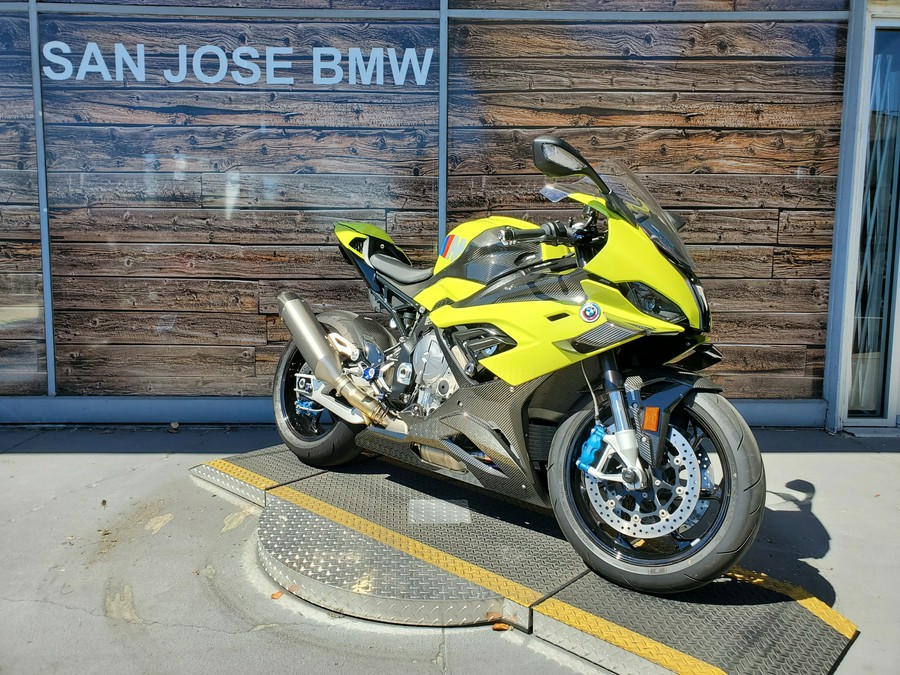 2022 BMW M 1000 RR