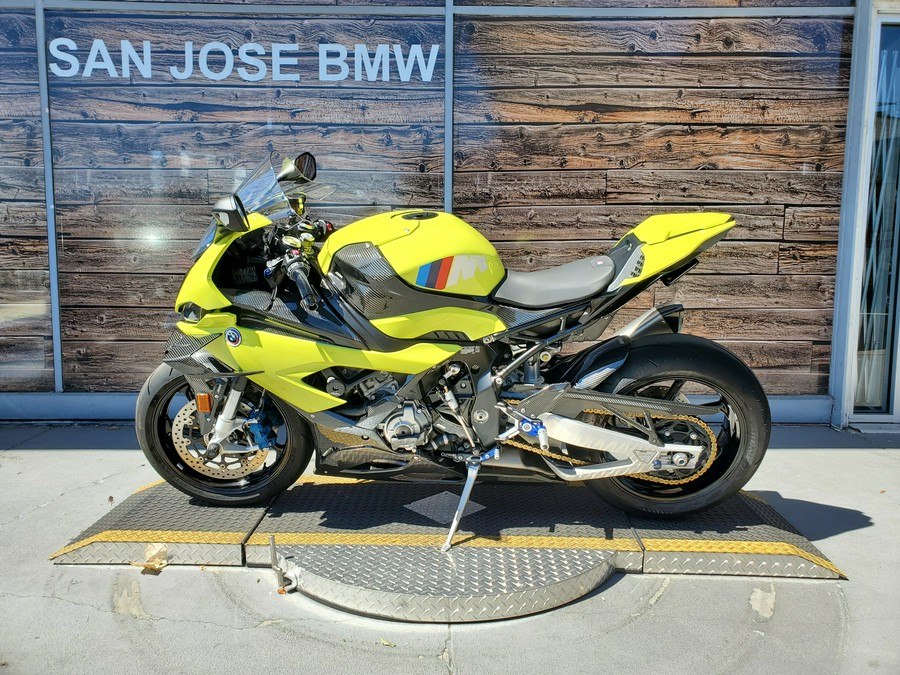 2022 BMW M 1000 RR