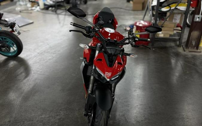 2025 Ducati Streetfighter V2