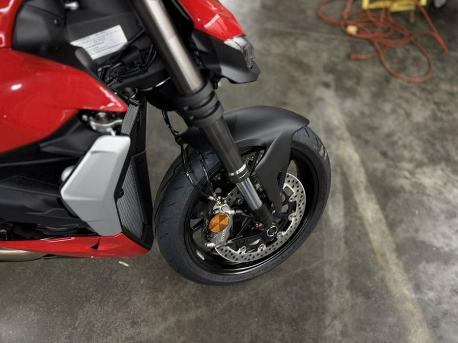 2025 Ducati Streetfighter V2