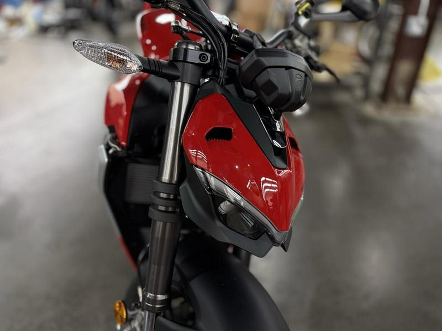 2025 Ducati Streetfighter V2