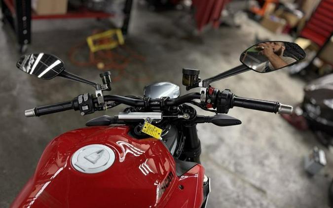 2025 Ducati Streetfighter V2