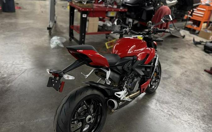 2025 Ducati Streetfighter V2