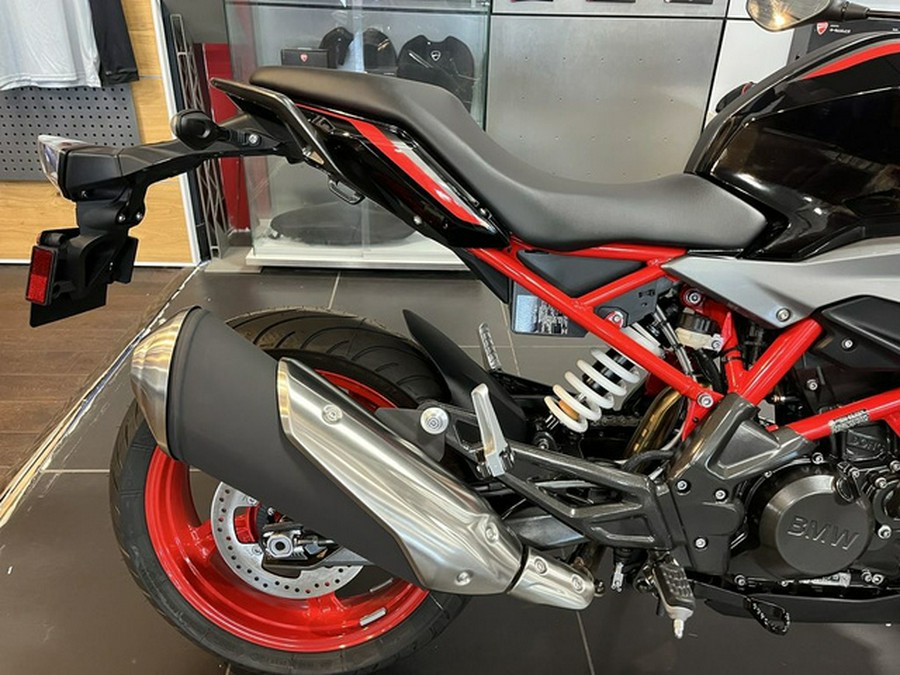 2025 BMW G 310 R Style Passion