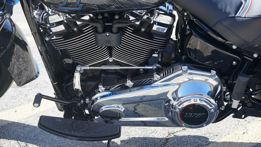 2026 Harley-Davidson Softail FLHC - Heritage Classic