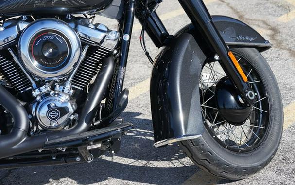 2026 Harley-Davidson Softail FLHC - Heritage Classic