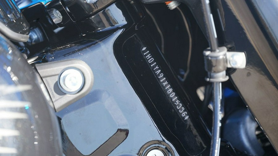 2026 Harley-Davidson Softail FLHC - Heritage Classic