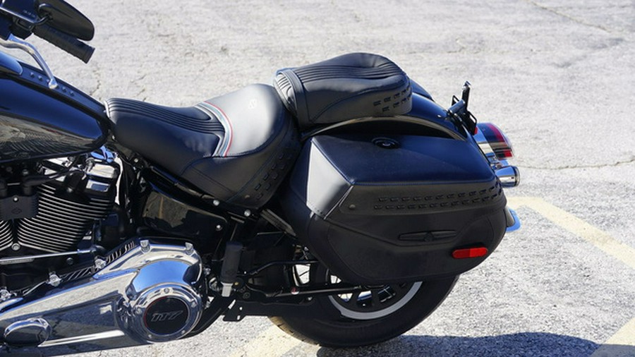 2026 Harley-Davidson Softail FLHC - Heritage Classic