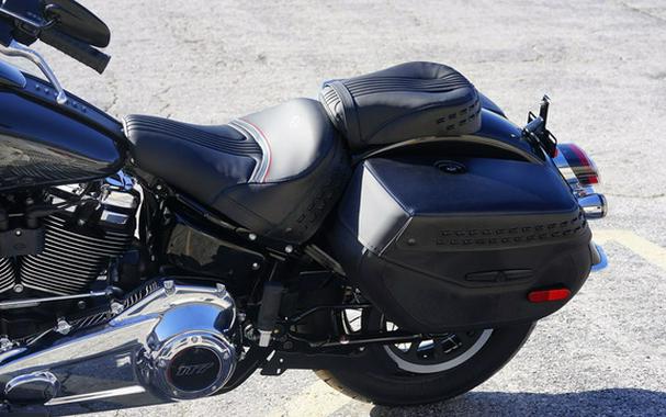 2026 Harley-Davidson Softail FLHC - Heritage Classic