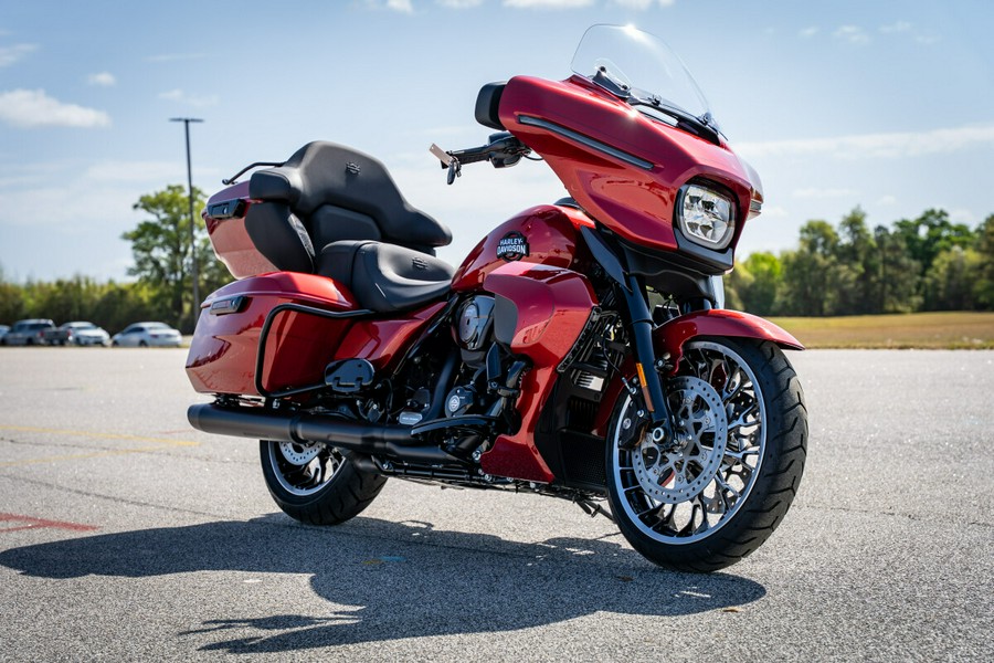 New 2026 Harley-Davidson Street Glide Limited FLHXL Motorcycle For Sale In Florence, SC