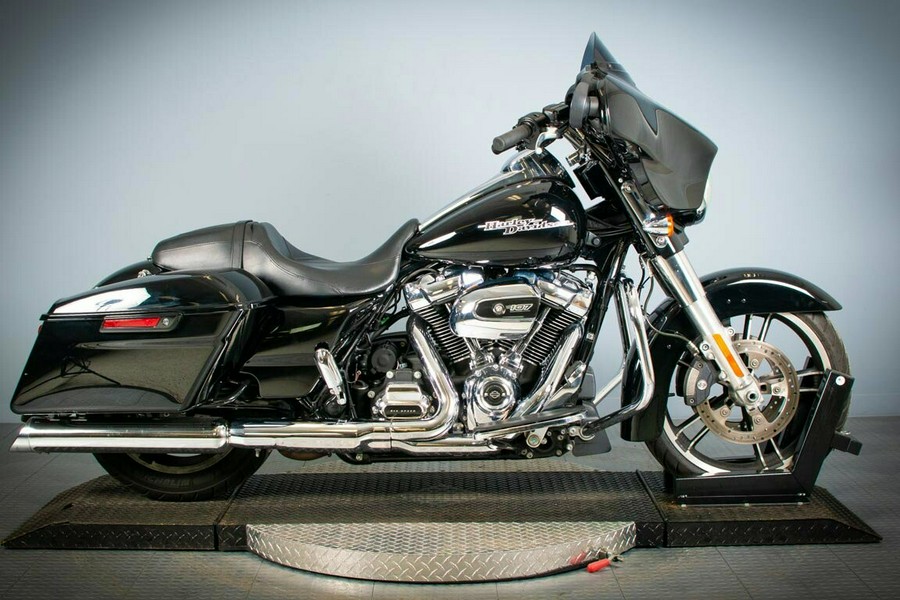 2017 Harley-Davidson Street Glide Special