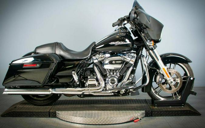 2017 Harley-Davidson Street Glide Special