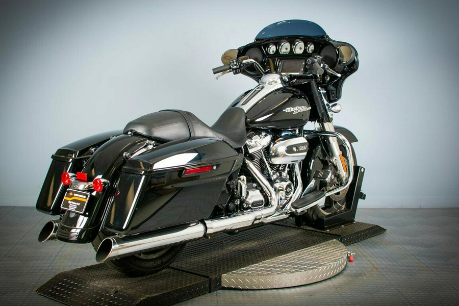 2017 Harley-Davidson Street Glide Special