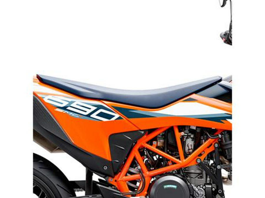 2024 KTM 690 SMC R