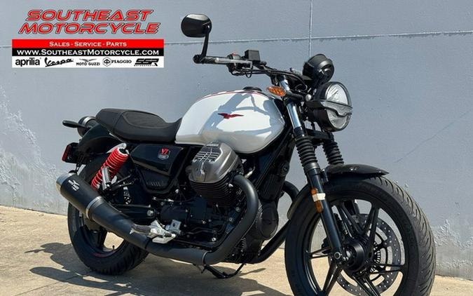 2024 Moto Guzzi V7 Stone Ten