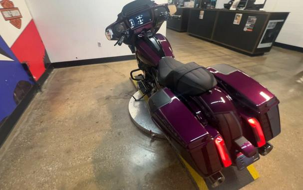 2025 Harley-Davidson CVO Street Glide