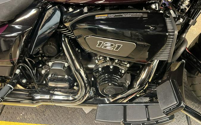 2025 Harley-Davidson CVO Street Glide