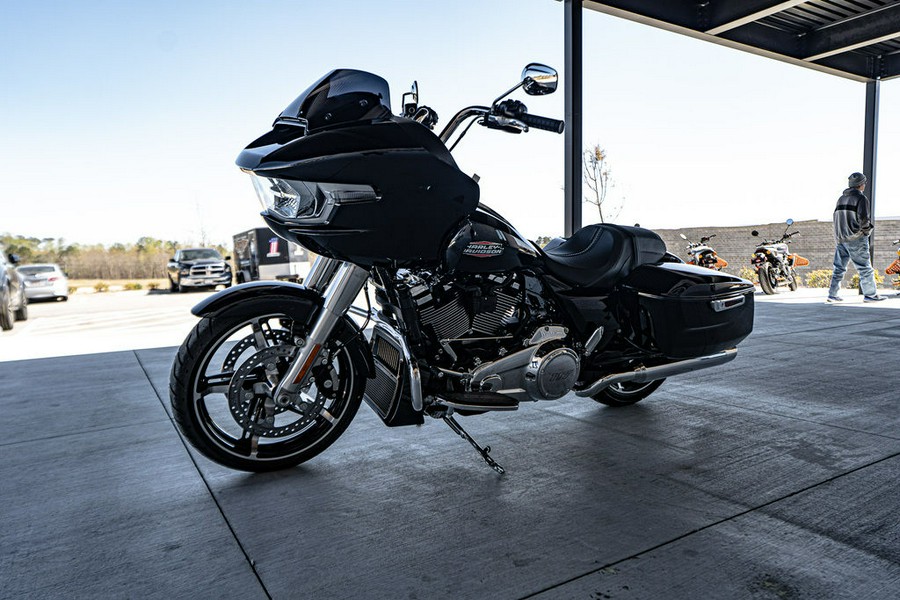 2025 Harley-Davidson® FLTRX - Road Glide®