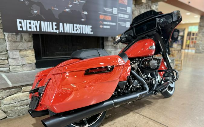2026 FLHX - STREET GLIDE