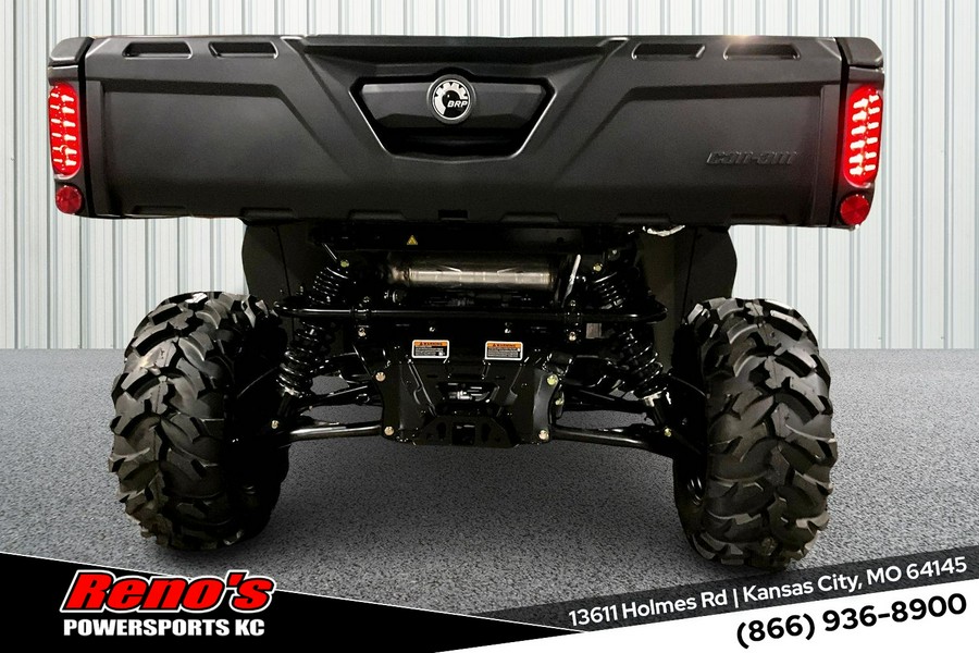 2026 Can-Am Defender MAX DPS™ CAB HVAC HD10