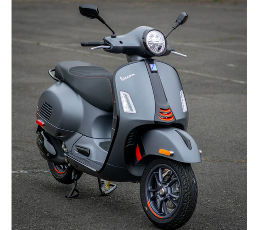 2025 Vespa GTS 310 SuperSport