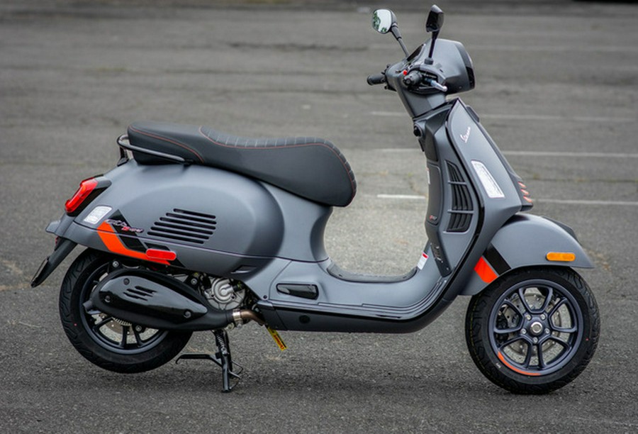 2025 Vespa GTS 310 SuperSport