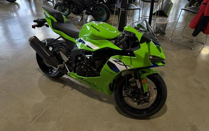 2026 Kawasaki Ninja® ZX™-6R ABS