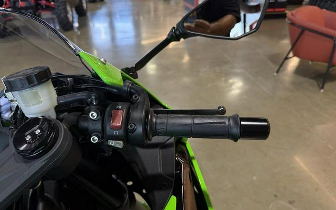 2026 Kawasaki Ninja® ZX™-6R ABS