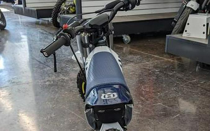 2024 Husqvarna® EE 2