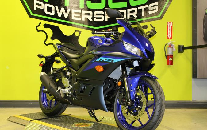 2024 Yamaha YZF R-3 / YZFR3ARL