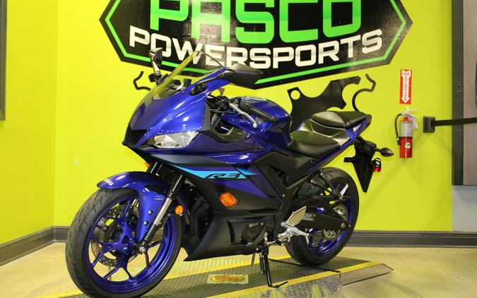 2024 Yamaha YZF R-3 / YZFR3ARL