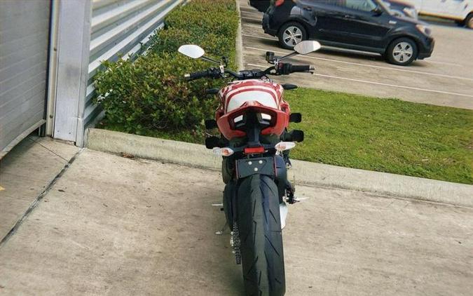 2025 Ducati Streetfighter V4 Ducati Red