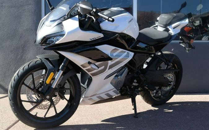 2026 CFMOTO 300SS