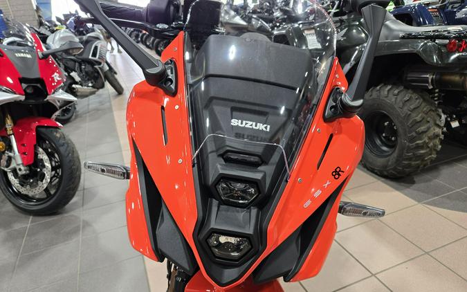2026 SUZUKI GSX-8R
