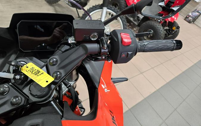 2026 SUZUKI GSX-8R