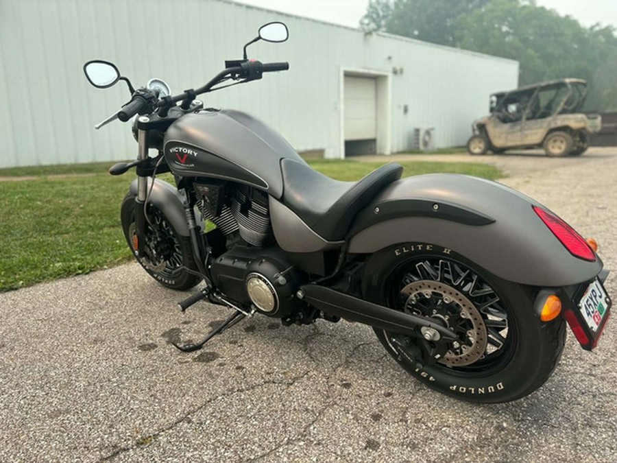 2015 Victory Motorcycles Gunner Suede Titanium Metallic With Black