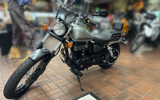 2018 Suzuki BOULEVARD S40