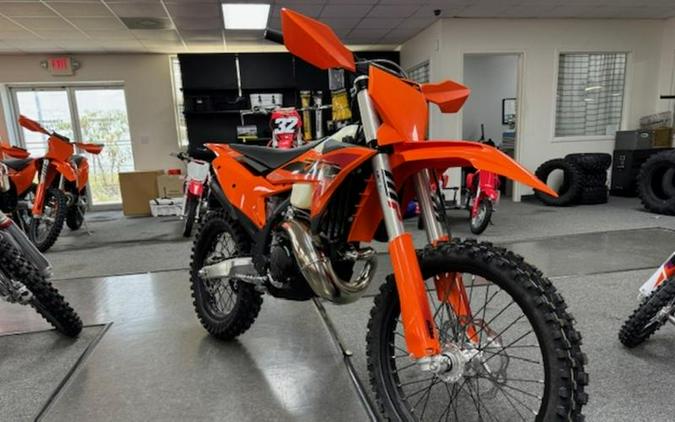 2025 KTM 300 XC