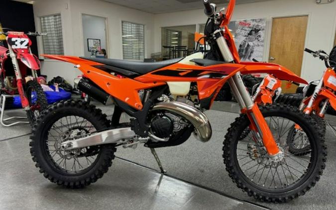 2025 KTM XC 300