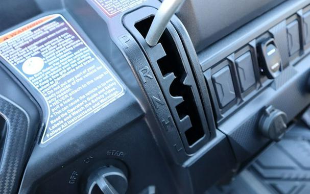 2025 CFMOTO UFORCE 800 XL 800 XL