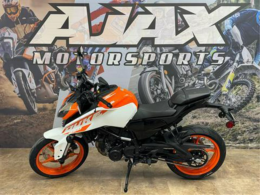 2024 KTM 250 Duke