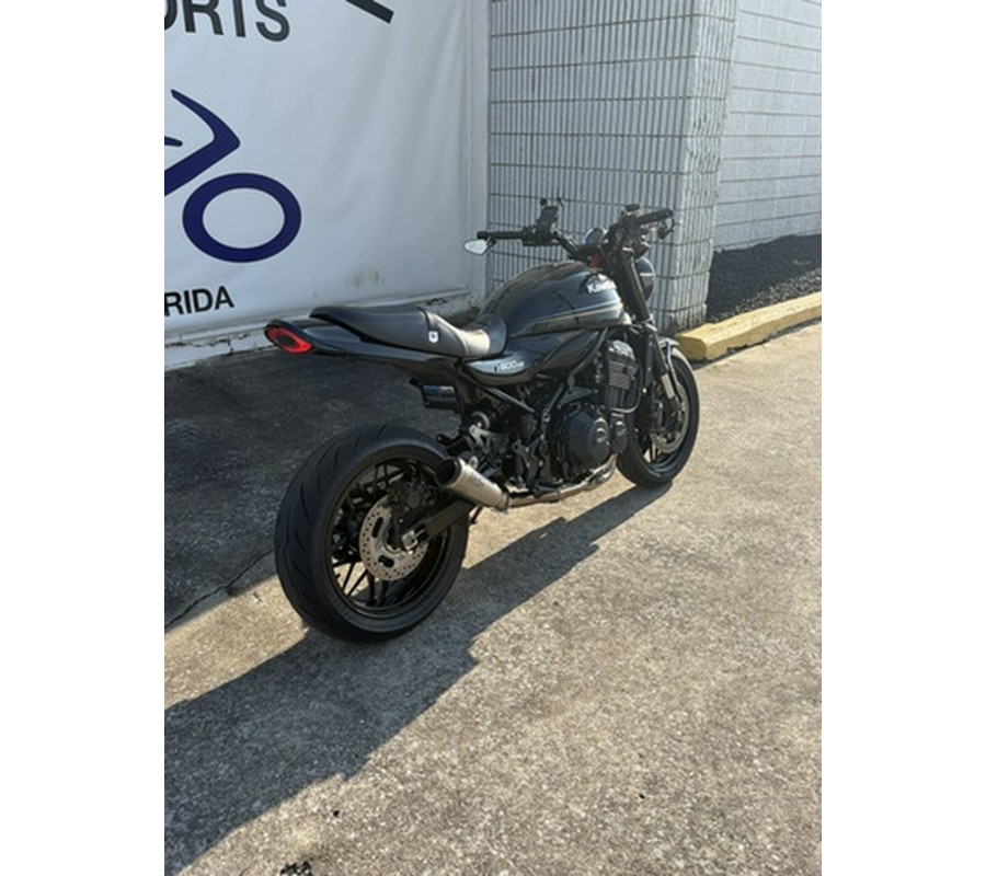 2018 Kawasaki Z900RS Metallic Spark Black
