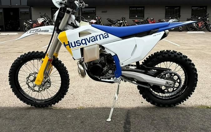 2027 Husqvarna Motorcycles TE 300