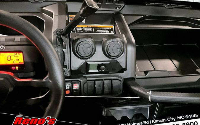 2026 Can-Am Defender MAX DPS™ CAB HVAC HD10