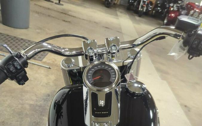 2024 Harley-Davidson® Fat Boy® 114 Vivid Black