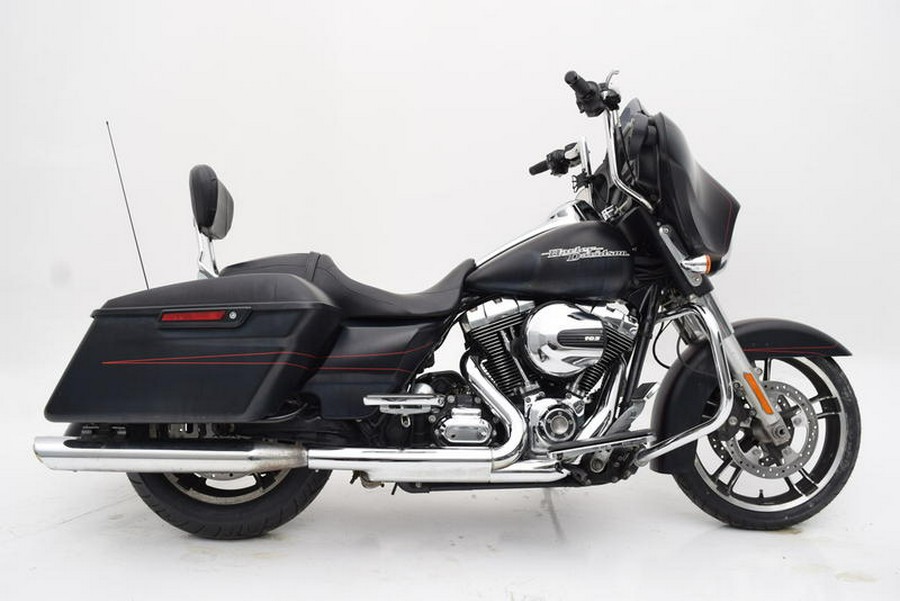 2016 Harley-Davidson® FLHXS - Street Glide® Special